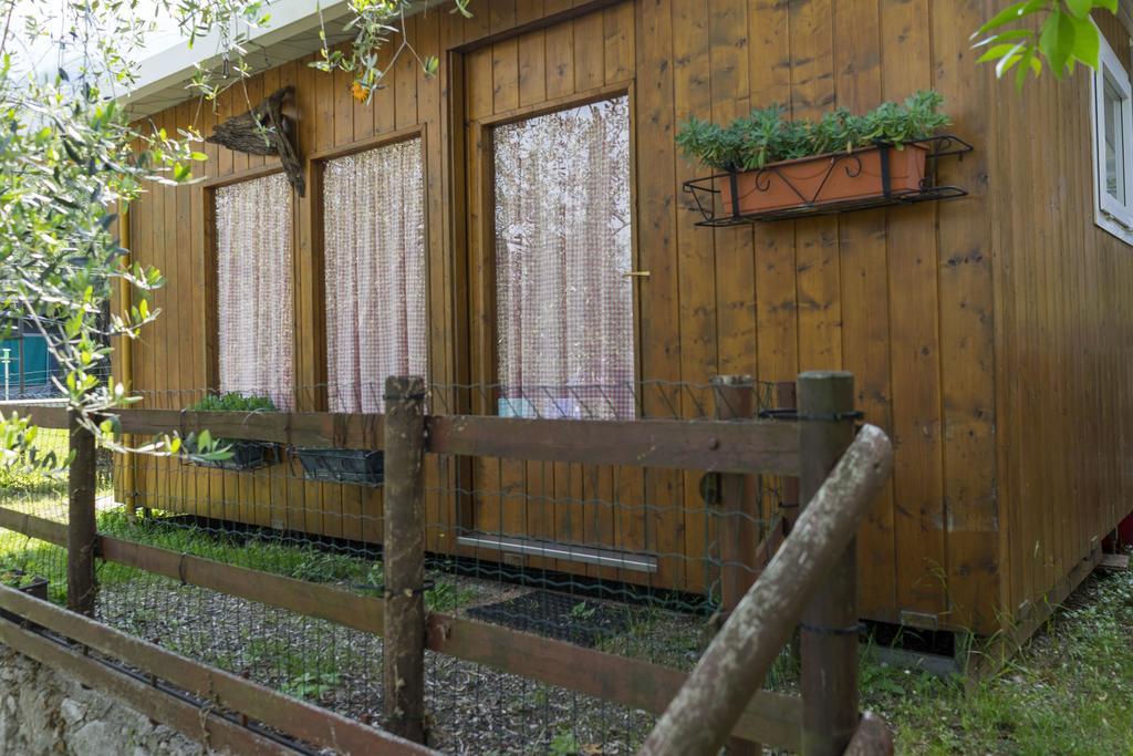 Monja Camping Village Бренцоне-суль-Гарда Екстер'єр фото