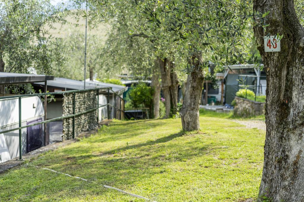 Monja Camping Village Бренцоне-суль-Гарда Екстер'єр фото